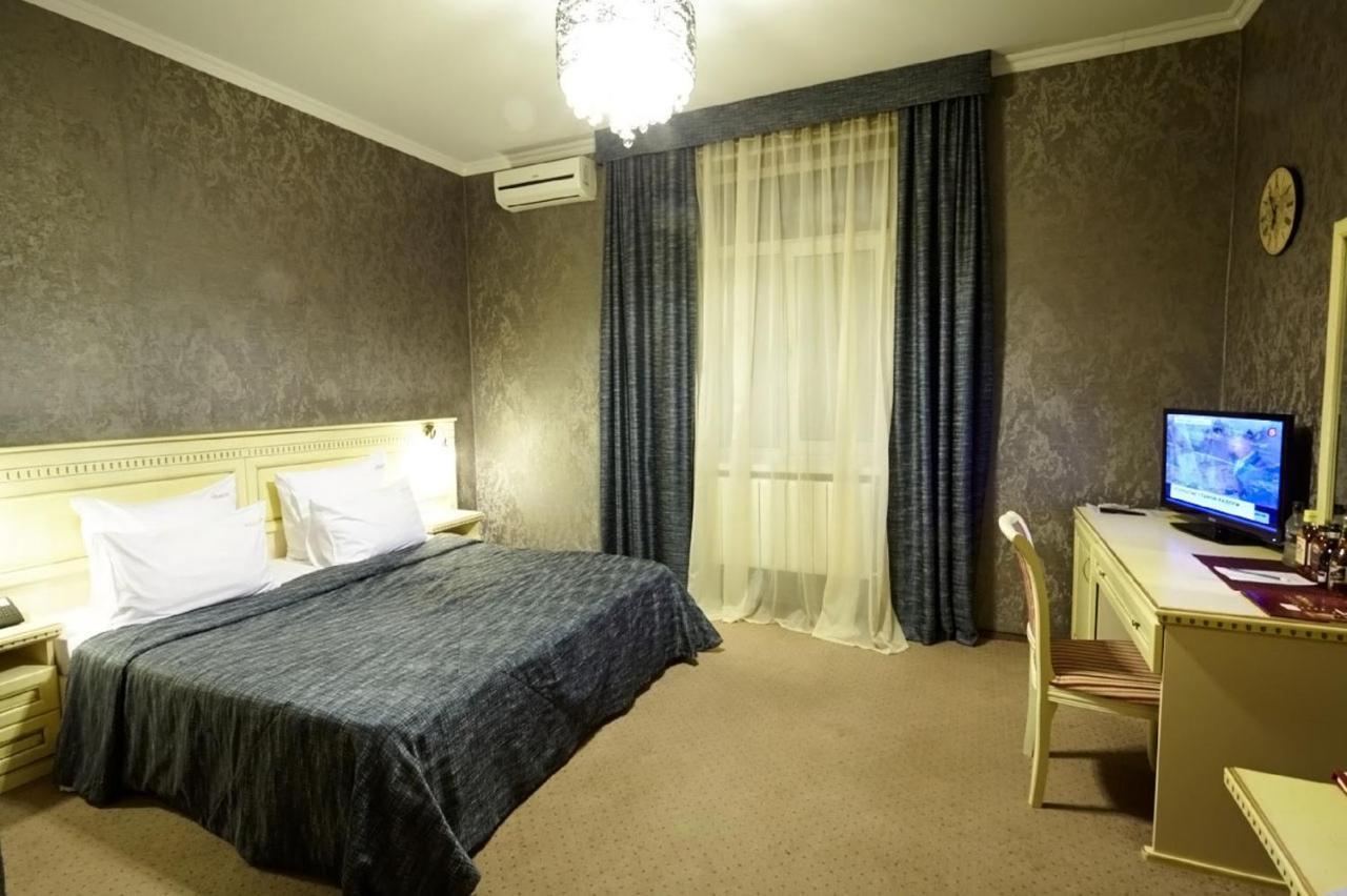 קרסנודאר Praga Hotel מראה חיצוני תמונה