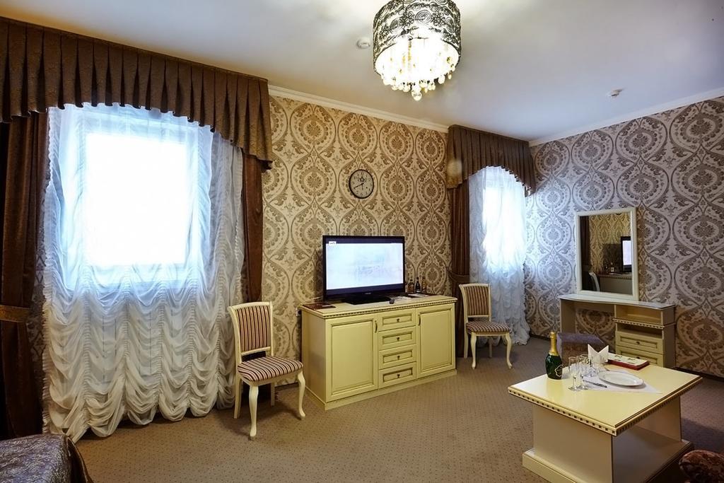 קרסנודאר Praga Hotel מראה חיצוני תמונה